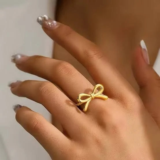 Trendy Bow Ring (Adjustable)