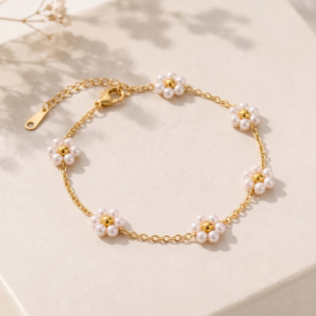 Trendy Flower Beads Bracelet