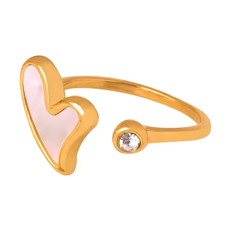 White Heart Trendy Ring
