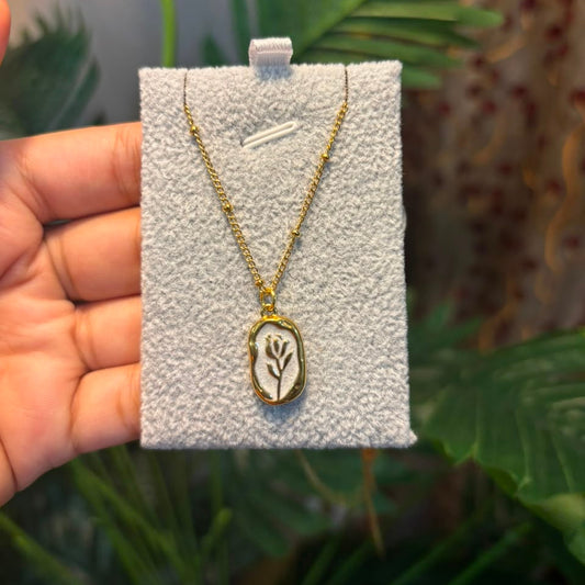 Eternal Rose Necklace